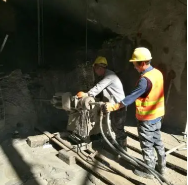 下花园水下抗分散灌浆料特点 水下不分散注浆料介绍